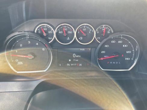 Used 2022 Chevrolet Silverado 2500 LT w/ Convenience Package image 18