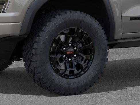 New 2026 GMC Canyon Elevation w/ Technology Package RWD image 9