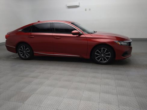 Used 2021 Honda Accord EX-L image 11