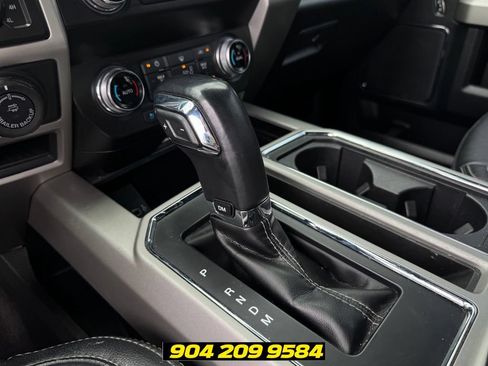 Used 2020 Ford F150 Lariat w/ Equipment Group 502A Luxury AWD/4WD image 15