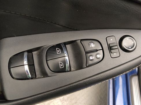 Used 2022 Nissan Maxima SV w/ Floor Mat Group FWD image 27
