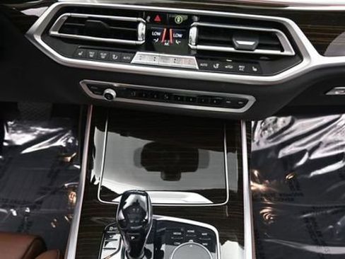 Used 2020 BMW X7 xDrive40i image 16