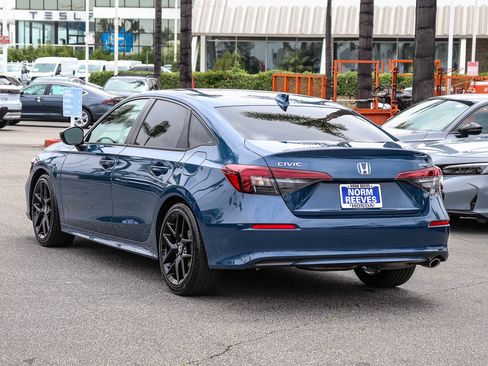 Certified 2025 Honda Civic Sport image 13