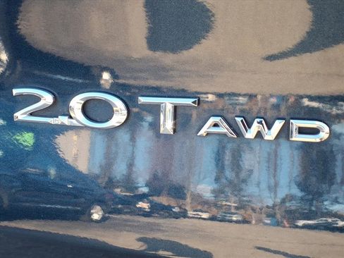 Used 2017 Lincoln MKC Reserve image 13