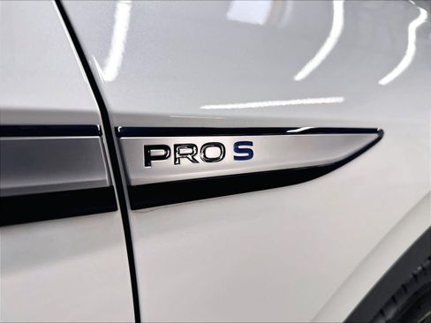 Used 2023 Volkswagen ID.4 Pro S RWD image 26
