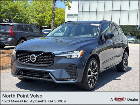 Used 2023 Volvo XC60 B5 Plus w/ Climate Package image 1