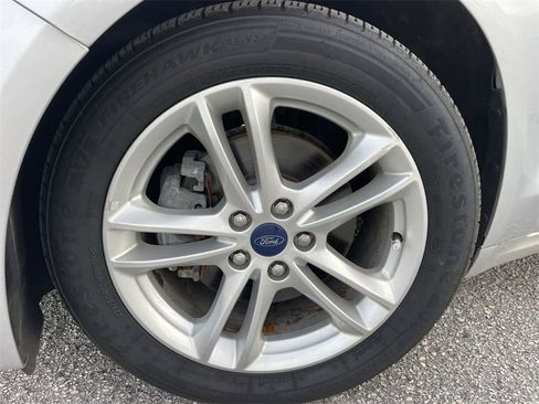 Used 2018 Ford Fusion S image 31