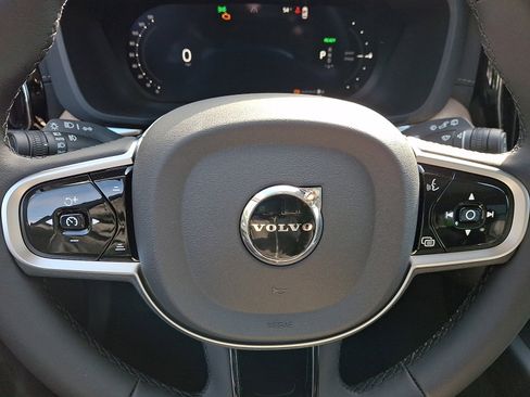 New 2026 Volvo XC60 T8 Ultra w/ Protection Package Premier AWD/4WD image 11