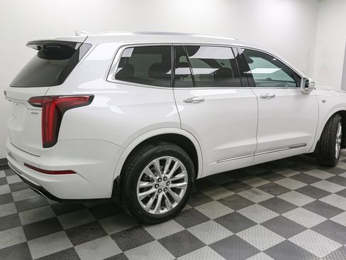 Used 2020 Cadillac XT6 Premium Luxury image 9