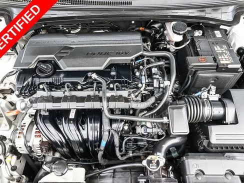 Certified 2024 Hyundai Elantra SEL FWD image 7