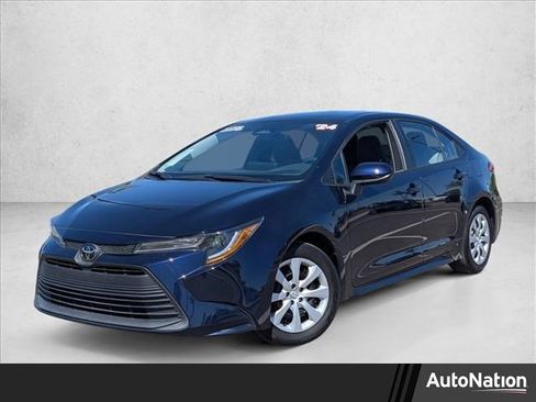 Used 2024 Toyota Corolla LE FWD image 1