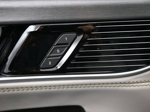 New 2026 Jeep Grand Wagoneer Limited AWD/4WD image 21