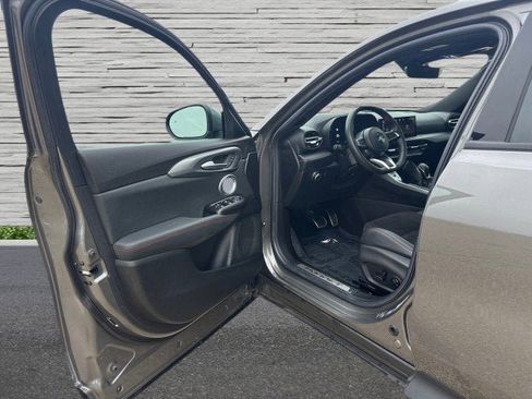 Used 2023 Dodge Hornet GT Plus w/ Track Pack image 10