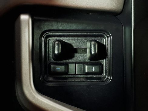 Used 2022 Ford Expedition XLT RWD image 23