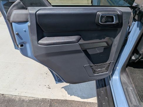 Used 2025 Ford Bronco Outer Banks AWD/4WD image 30