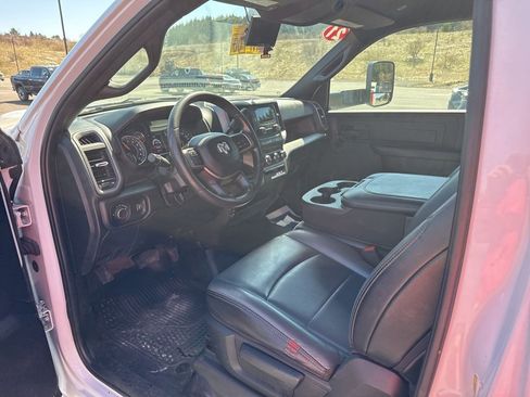 Used 2021 RAM 5500 Tradesman RWD image 14
