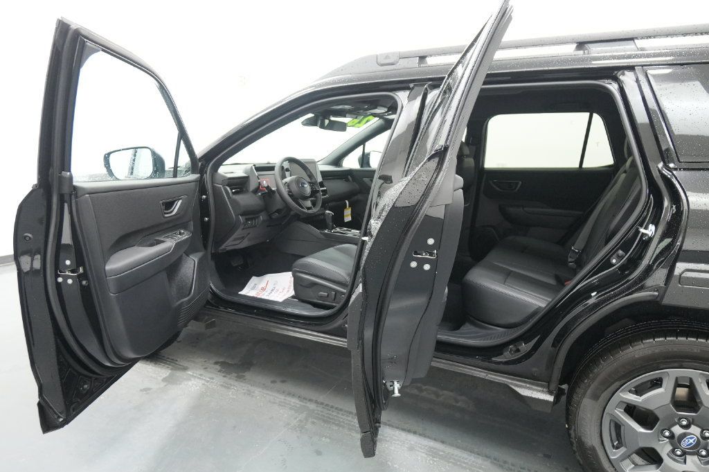 Used 2026 Subaru Outback Premium AWD/4WD image 19