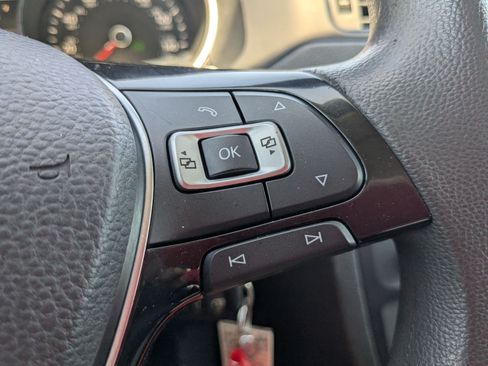 Used 2016 Volkswagen Jetta S FWD image 19