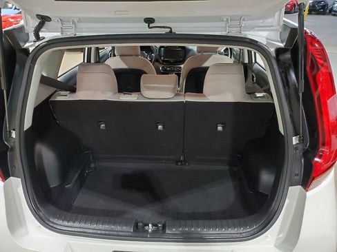 Used 2022 Kia Soul LX w/ Technology Package image 46