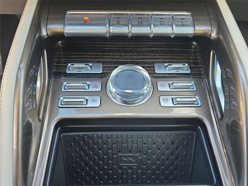 New 2026 Lincoln Nautilus Black Label image 18