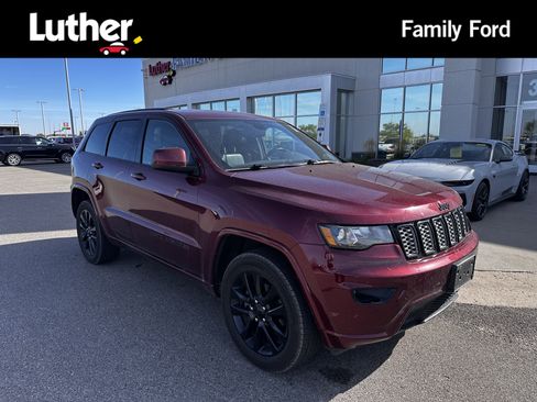 Used 2020 Jeep Grand Cherokee Altitude AWD/4WD image 1