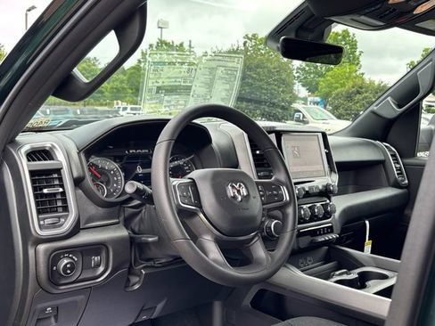 New 2026 RAM 1500 Express AWD/4WD image 16
