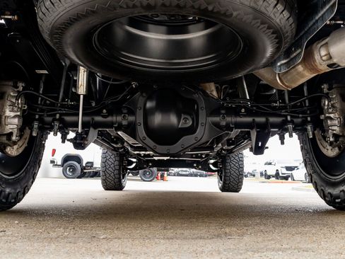 Used 2024 GMC Sierra 2500 Denali Ultimate w/ Max Trailering Package image 16