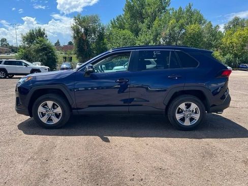 Used 2025 Toyota RAV4 XLE FWD image 2
