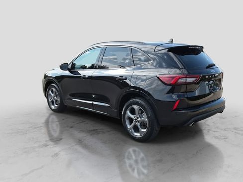 Used 2023 Ford Escape ST-Line w/ Tech Pack #1 AWD/4WD image 6