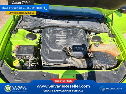 Used 2023 Dodge Charger SXT w/ Blacktop Package RWD image 15