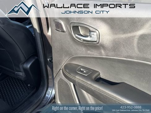 Used 2021 Jeep Compass Latitude w/ Sun and Sound Group image 41