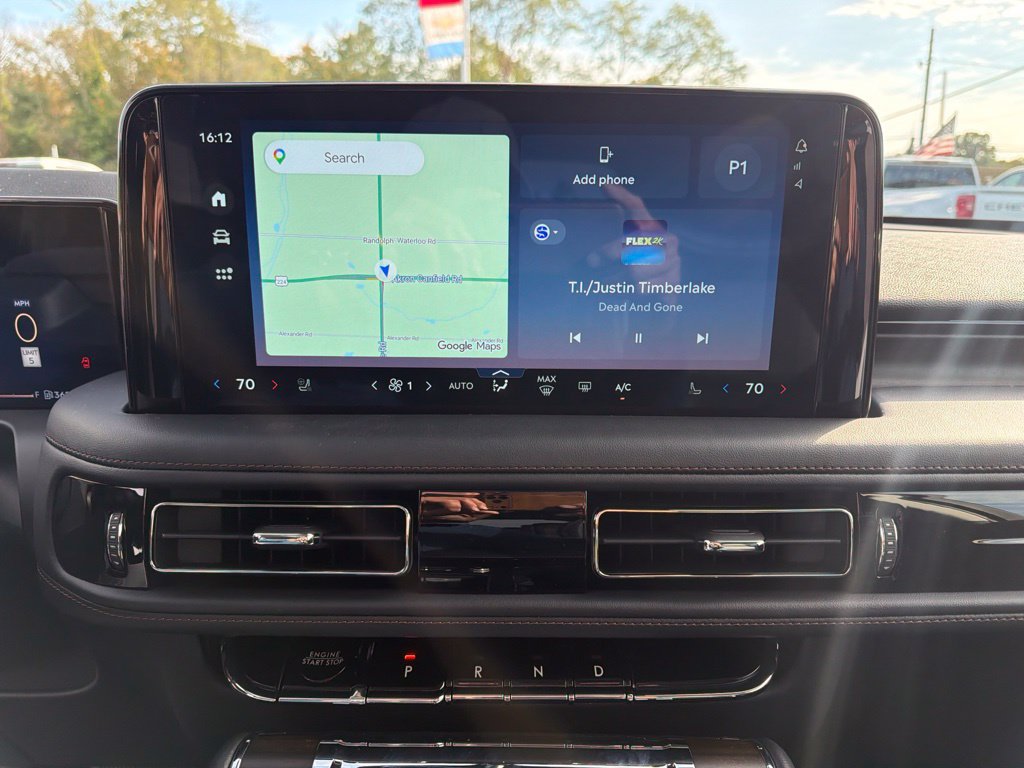 Used 2026 Lincoln Aviator Reserve AWD/4WD image 17