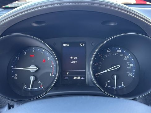 Used 2021 Toyota C-HR Limited image 20