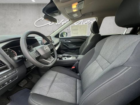 New 2026 Nissan Rogue SV FWD image 19