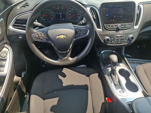 Used 2023 Chevrolet Malibu LT FWD image 11
