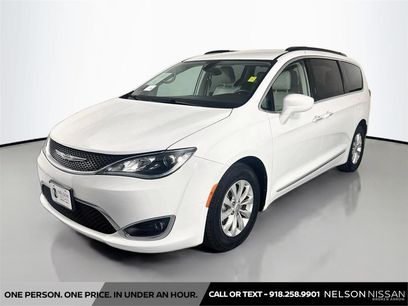Used 2017 Chrysler Pacifica Touring-L