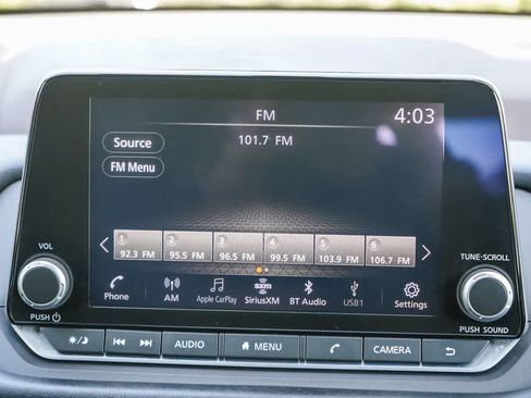 Used 2023 Nissan Rogue S AWD/4WD image 14