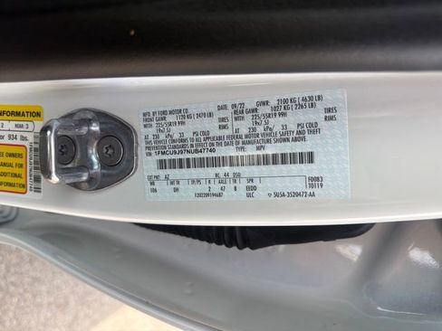 Used 2022 Ford Escape Titanium w/ Titanium Elite Package AWD/4WD image 30