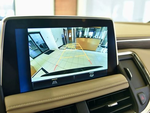 Used 2023 Chevrolet Tahoe Premier image 17