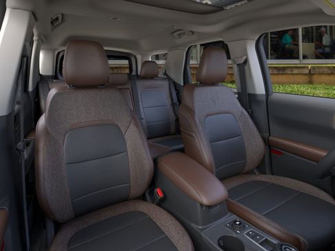 New 2025 Ford Bronco Sport Outer Banks w/ Sasquatch Outer Banks Package image 10