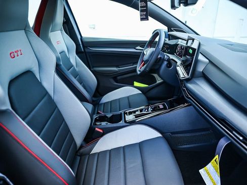 New 2026 Volkswagen GTI SE image 26