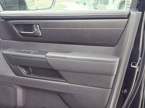 New 2026 Toyota Tundra SR image 32