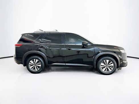 Used 2023 Nissan Pathfinder SL image 10
