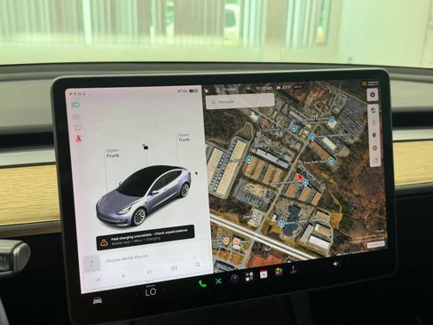 Used 2021 Tesla Model 3 Standard Range Plus RWD image 27