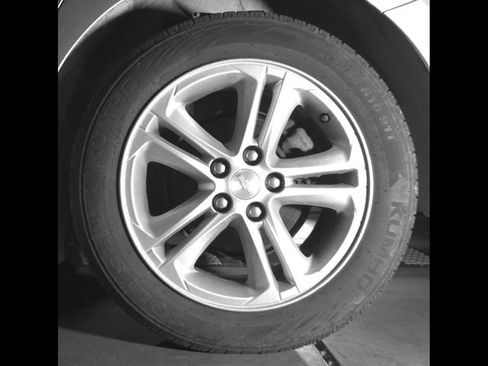 Used 2018 Chevrolet Cruze LT FWD image 12