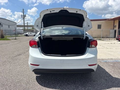 Used 2016 Hyundai Elantra Value Edition FWD image 13