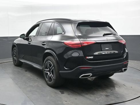 Used 2024 Mercedes-Benz GLC 300 4MATIC image 10