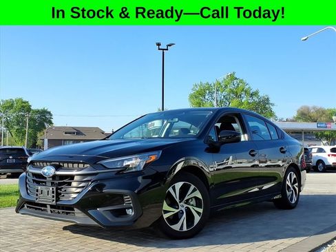 Used 2025 Subaru Legacy Premium AWD/4WD image 3