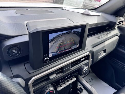 Used 2024 Toyota Tacoma SR image 30