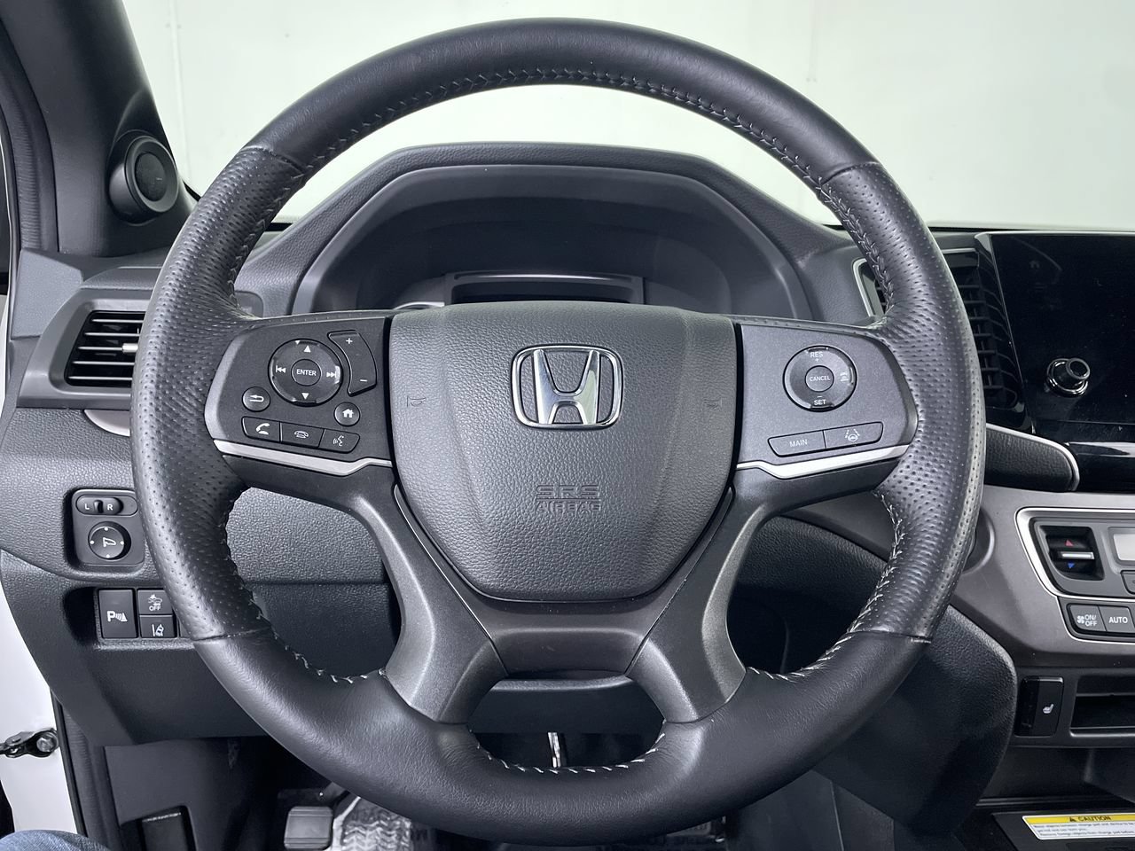 Used 2023 Honda Passport EX-L image 14